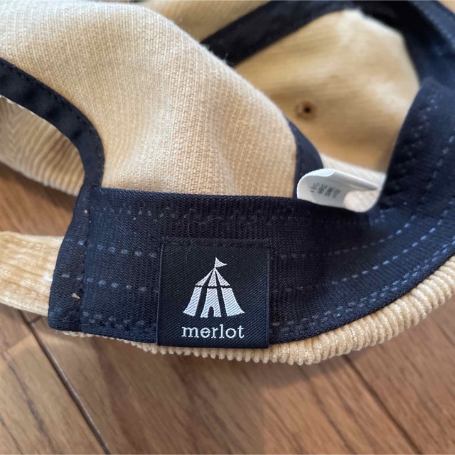 merlot(メルロー)のメルロー　コーデュロイキャップ レディースの帽子(キャップ)の商品写真