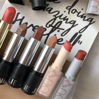 Kylie Cosmetics - コスメまとめ売り 福袋 Kylie カイリー の通販 by ...