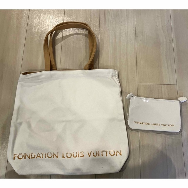 新品　Louis Vuitton fondation トートバッグとポーチセット