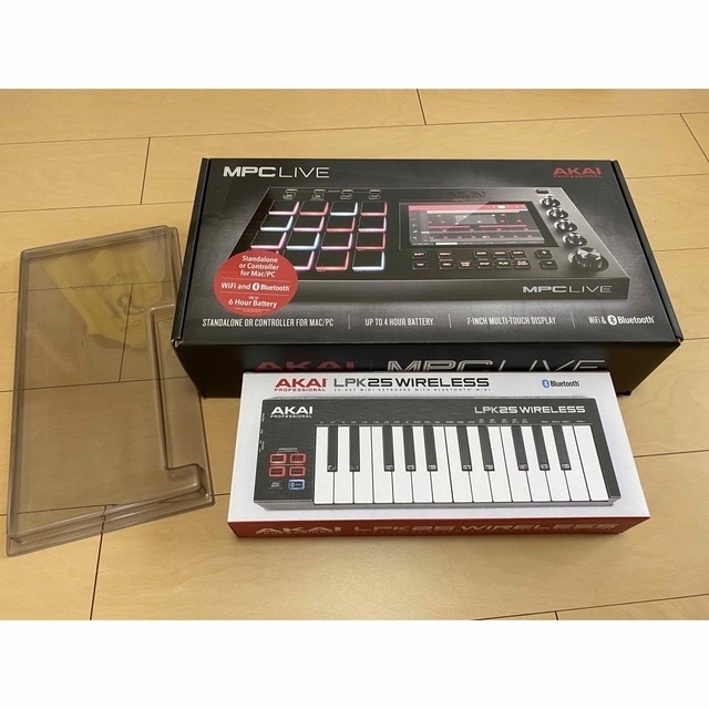 AKAI MPC LIVE   LPK25 WIRELESS