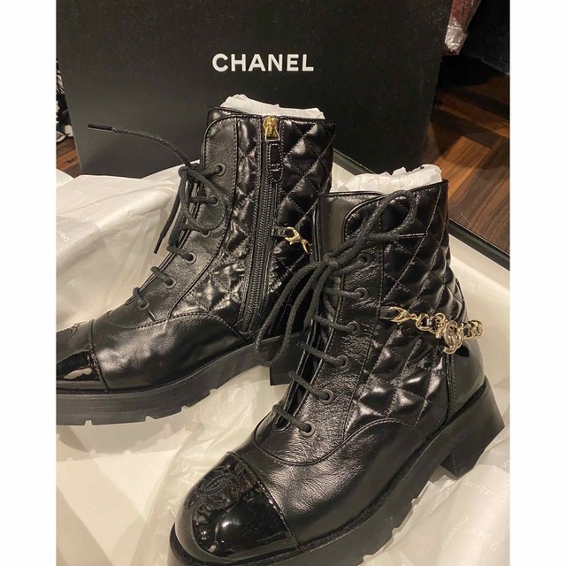 CHANEL レースアップブーツ37 シャネル チェーンマトラッセ柄 新品未