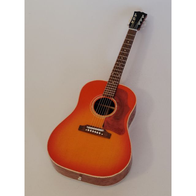 Gibson(ギブソン)のGibson J-45 ADJ CS　ミニチュア模型 楽器のギター(アコースティックギター)の商品写真