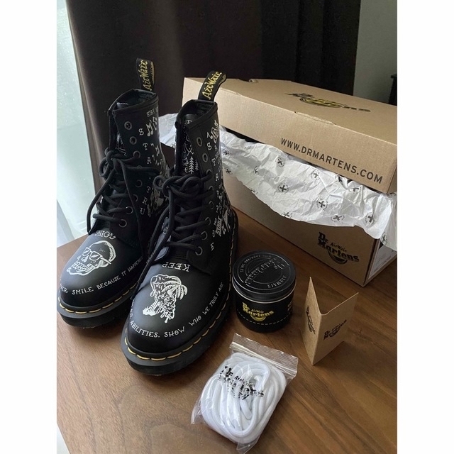 [値下げ中]ドクターマーチン　Dr.Martens 8ホールブーツ　ハイカット