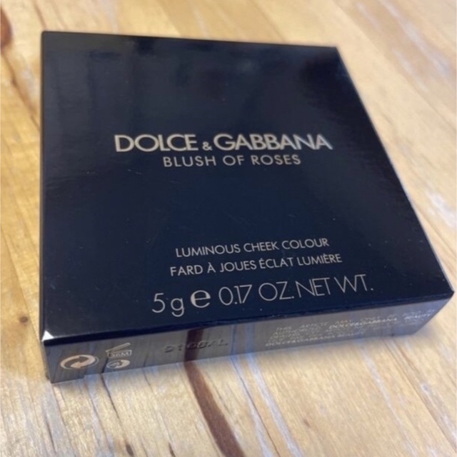 DOLCE&GABBANA(ドルチェアンドガッバーナ)の新品未開封　ドルガバ　ブラッシュオブローズ　ルミナスチークカラー　200 コスメ/美容のベースメイク/化粧品(チーク)の商品写真