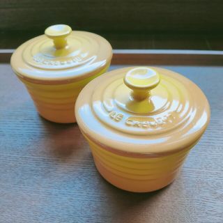 ルクルーゼ(LE CREUSET)の★新品★【ル・クルーゼ】ラムカン(フタ付き)2個セット◎耐熱容器(食器)