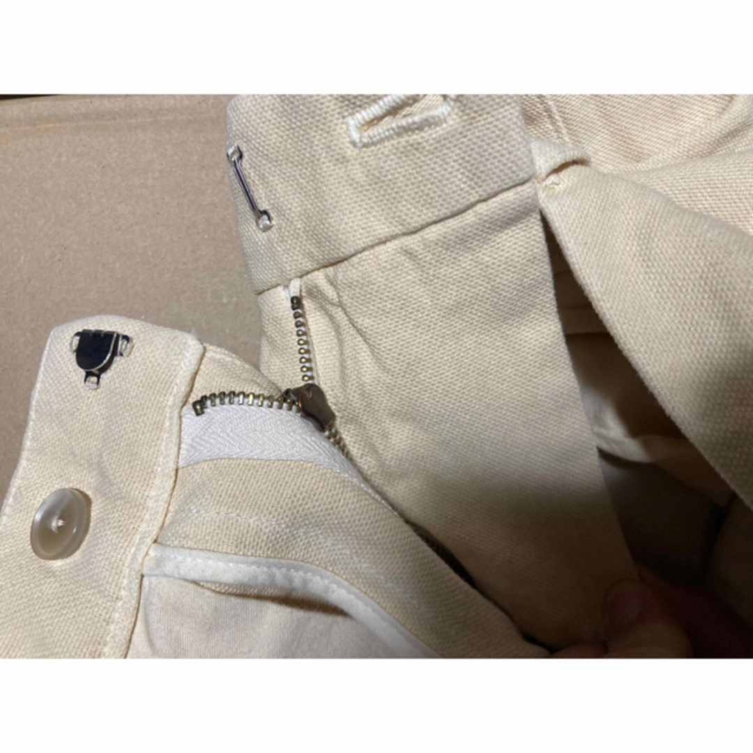 COMOLI(コモリ)の新品　AURALEEオーラリー　ワシダックキャンバススラックス　サイズ3 メンズのパンツ(スラックス)の商品写真