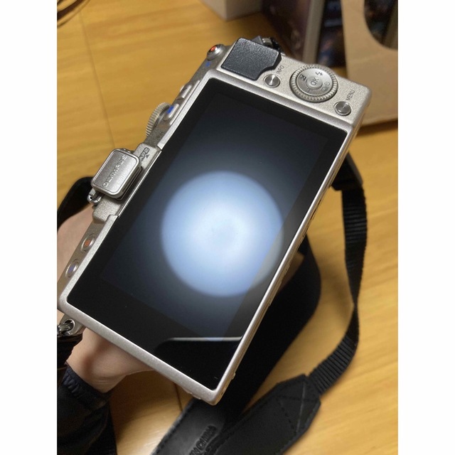 OLYMPUS(オリンパス)のOLYMPUS PEN Lite e-pl5 スマホ/家電/カメラのカメラ(ミラーレス一眼)の商品写真