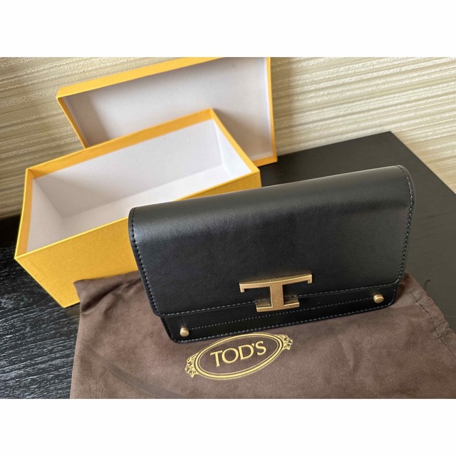 TOD's トッズ Tタイムレス ショルダーバッグ ブラック