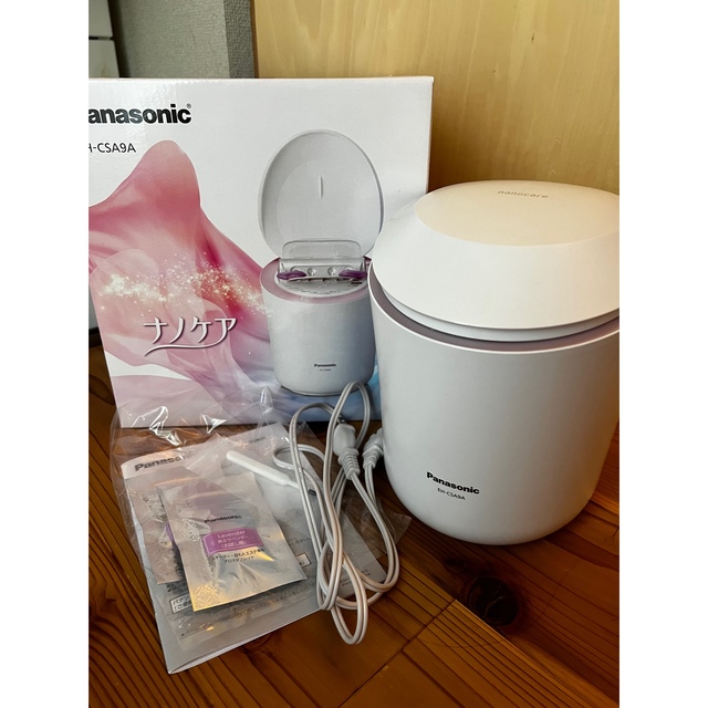 フェイスケア/美顔器【極美品】Panasonic   美顔器　ナノケア  EH-CSA9A-P