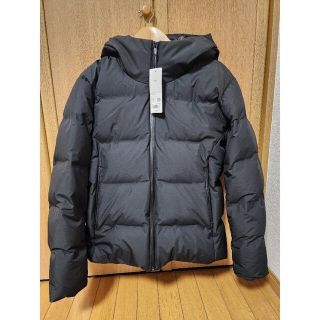 UNIQLO - シームレスダウンパーカ(3Dカット) Lサイズ 2022モデル