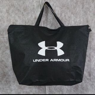 アンダーアーマー(UNDER ARMOUR)の【美品】アンダーアーマー 不織布 トートバッグ(トートバッグ)