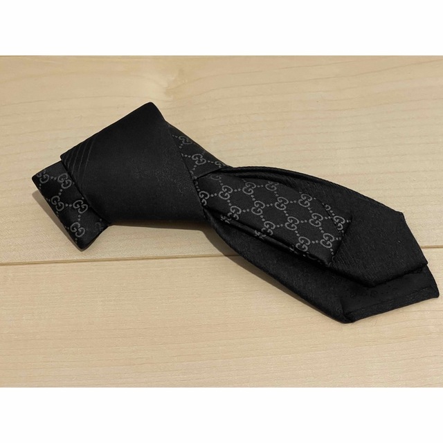 GUCCI【ネクタイ・新品未使用品】 | フリマアプリ ラクマ
