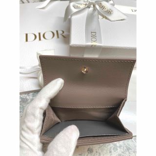 【新品未使用】ラスト Dior レディーディオール ロータスウォレット