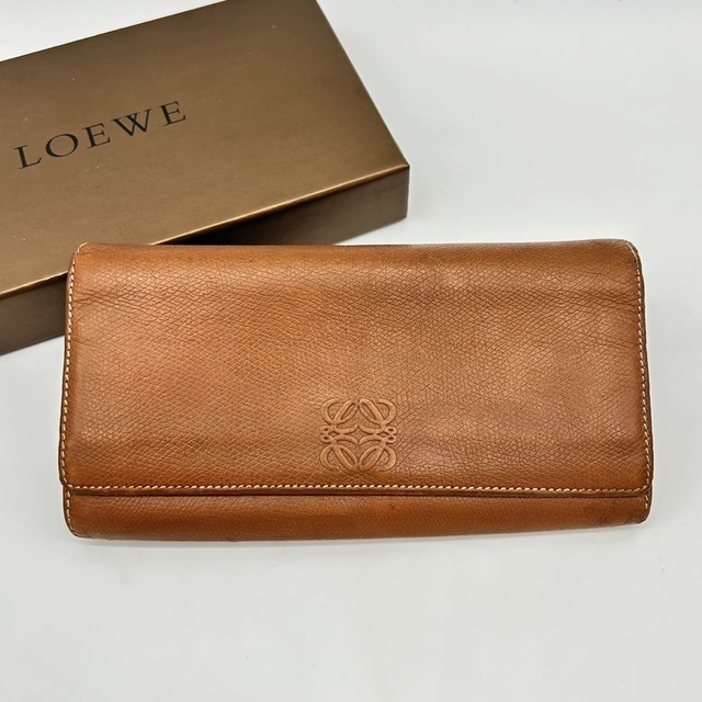 送料無料でお届けします ロエベ LOEWE ピンク 折り財布 アナグラム