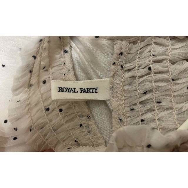 ROYAL PARTY(ロイヤルパーティー)のロイヤルパーティー　ドット　ノースリーブ レディースのトップス(シャツ/ブラウス(半袖/袖なし))の商品写真