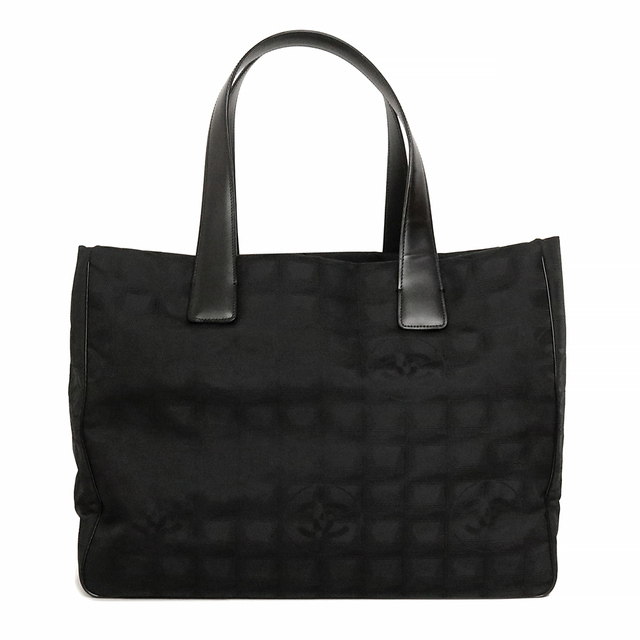 CHANEL ニュートラベルライン-
