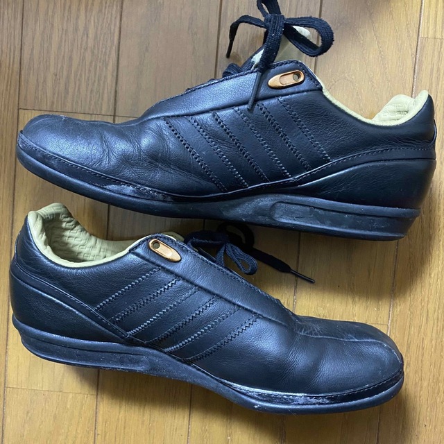 adidas(アディダス)のadidas 本革メンズシューズ　スニーカー　約25.5cm メンズの靴/シューズ(スニーカー)の商品写真