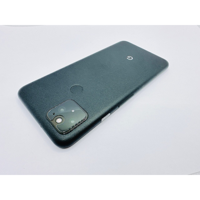 Google Pixel(グーグルピクセル)のGoogle Pixel 5-128Gbブラック中古品 スマホ/家電/カメラのスマートフォン/携帯電話(スマートフォン本体)の商品写真