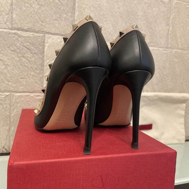 Valentino ロックスタッズ パンプス 38