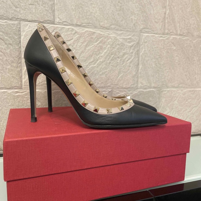 Valentino ロックスタッズ パンプス 38