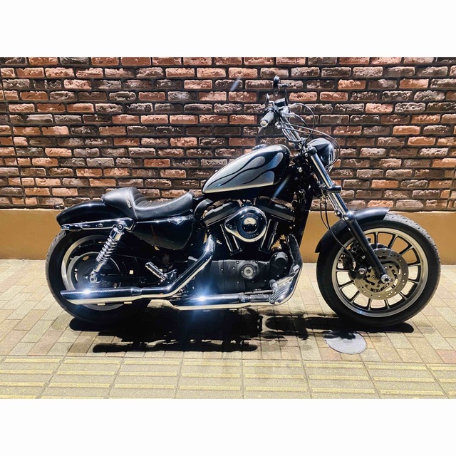 100％本物保証！ Harley Davidson 【美車】XL883Rカスタム スポーツスター ハーレーダビッドソン 車体 