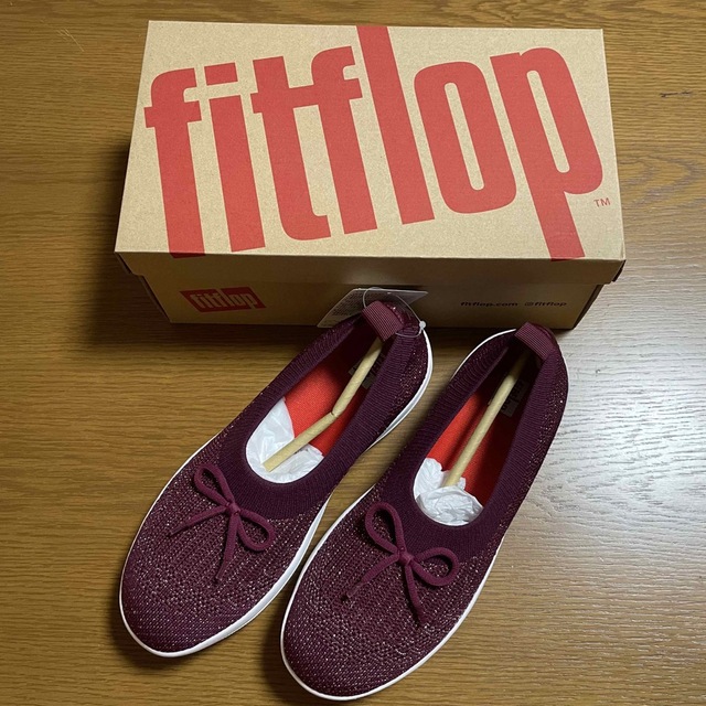 fitflop(フィットフロップ)のフィットフロップ　スリッポン　バレーシューズ　新品未使用品　タグ付き　専用箱付き レディースの靴/シューズ(スリッポン/モカシン)の商品写真