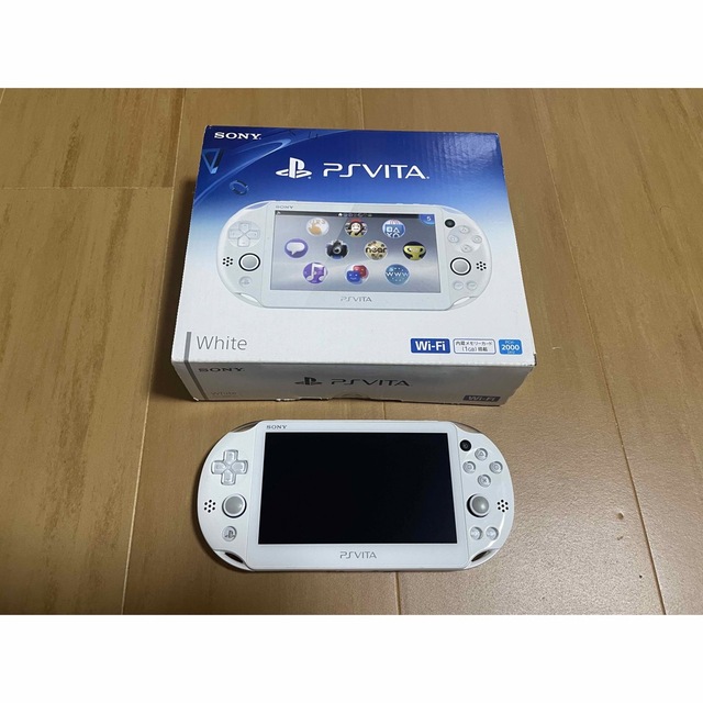 PlayStation Vita - PSvita PCH-2000 SDカード16GB付きの通販 by
