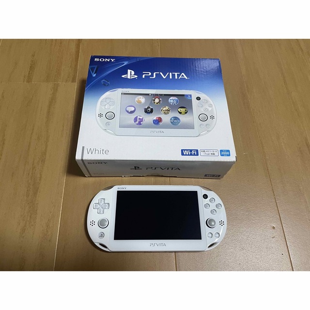 PSvita PCH-2000 本体 メモリーカード16GB