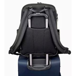 TUMI - 【未使用】TUMIコンパクトバックパック ニューカラーの通販 by ...