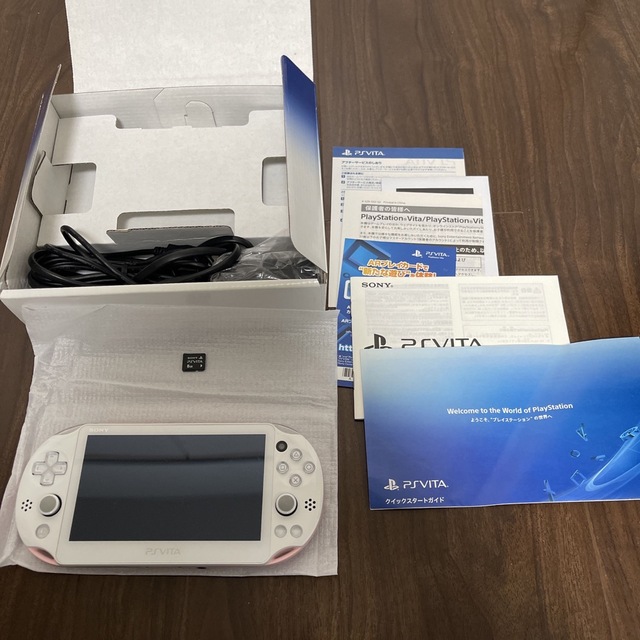 PlayStation Vita - SONY PlayStationVITA 本体  PCH-2000 ピンク