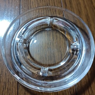 ガラス製灰皿　ガラス灰皿(灰皿)