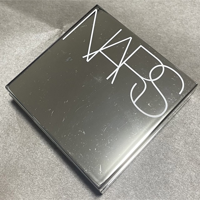 NARS(ナーズ)のNARSナチュラルラディアント　ロングウェア　クッションファンデーション　ケース コスメ/美容のメイク道具/ケアグッズ(その他)の商品写真