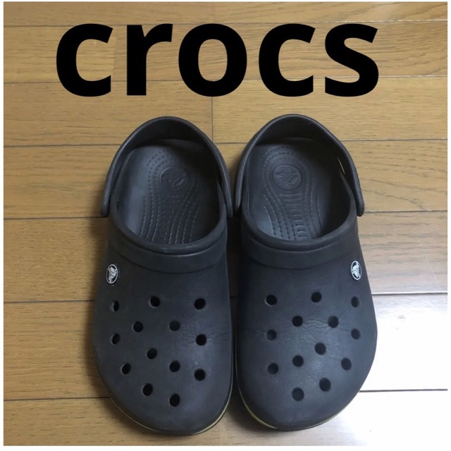 crocs(クロックス)のクロックス　黒サンダル キッズ/ベビー/マタニティのキッズ靴/シューズ(15cm~)(サンダル)の商品写真