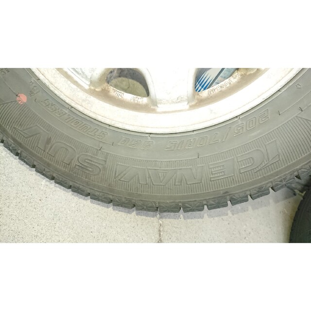 アイスナビ SUV 205/70R15 96Q ハイエース