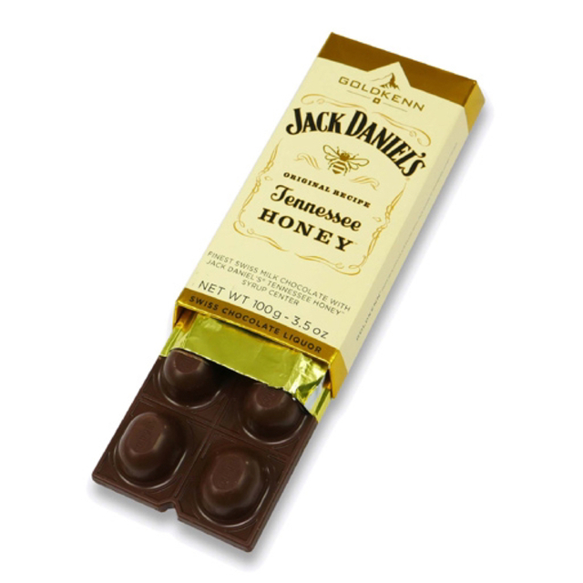 JACK DANIEL'S(ジャックダニエル)のゴールドケン　チョコレート　洋酒　ジャックダニエル　テネシーハニー 食品/飲料/酒の食品(菓子/デザート)の商品写真