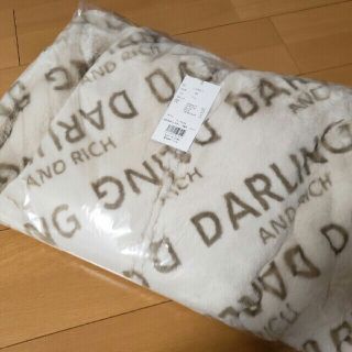 Darich - ダーリッチ オブリークファージップパーカーの通販|ラクマ