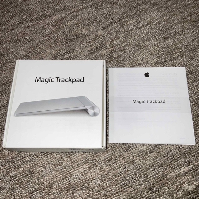 Apple(アップル)のAPPLE マルチタッチ対応 MAGIC TRACKPAD スマホ/家電/カメラのPC/タブレット(PC周辺機器)の商品写真