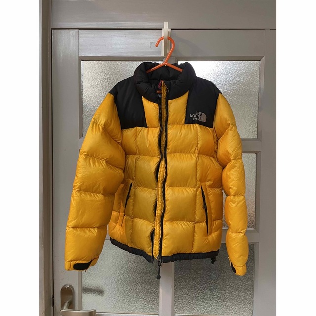 THE NORTH FACE(ザノースフェイス)のノースフェイス　ヌプシ　THE NORTH FACE ダウンジャケット　130 キッズ/ベビー/マタニティのキッズ服男の子用(90cm~)(ジャケット/上着)の商品写真