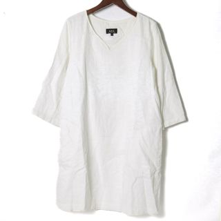 アーペーセー(A.P.C)のアー・ペー・セー 半袖Ｔシャツ 5分袖 Vネック Tシャツ 半袖 無地 レディース XSサイズ ホワイト A.P.C.(Tシャツ(半袖/袖なし))