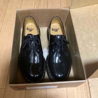 ドクターマーチン(Dr.Martens)の【値下中】ドクターマーチン　エナメルシューズ　24cm(ローファー/革靴)