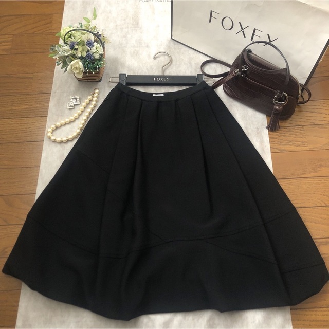 FOXEY(フォクシー)の美品♡フォクシー♡ふんわりスカート38♡ルネ　エムズグレイシィ　アナイ ハロッズ レディースのスカート(ひざ丈スカート)の商品写真