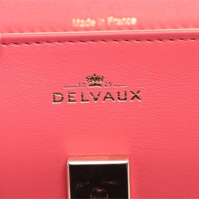 【限定色】DELVAUX Tempête MM Supple Calf レディースのバッグ(ショルダーバッグ)の商品写真