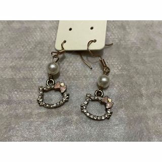 ハローキティのピアス(ピアス)