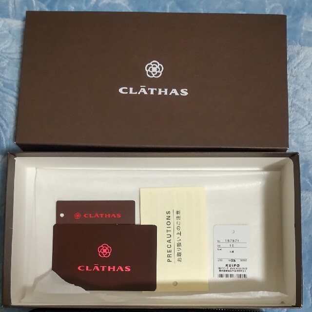 CLATHAS(クレイサス)のクレイサス 長財布 新品同様 レディースのファッション小物(財布)の商品写真