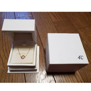 ヨンドシー(4℃)の4℃ ネックレス ムーン K10 箱付き(ネックレス)