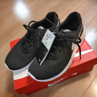 ナイキ(NIKE)のNIKE タンジュン GS(スニーカー)