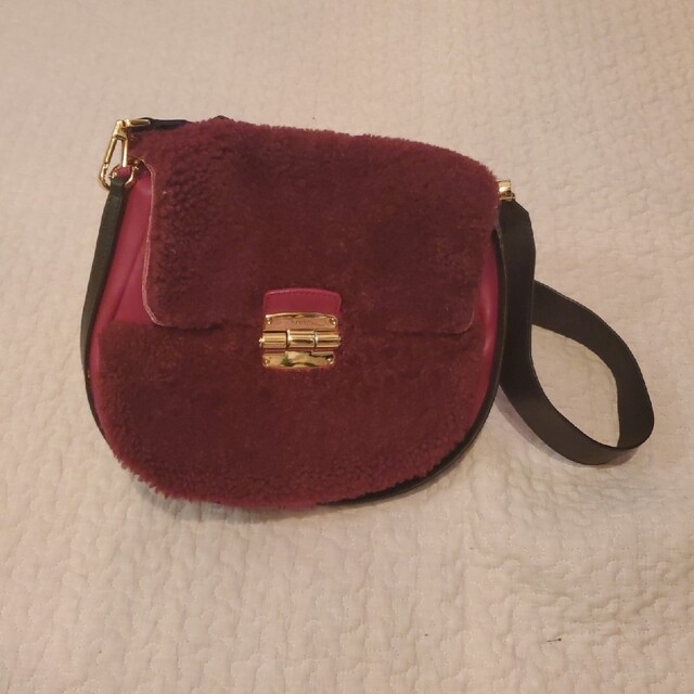 FURLA ムートンファー ショルダーバッグCLUB