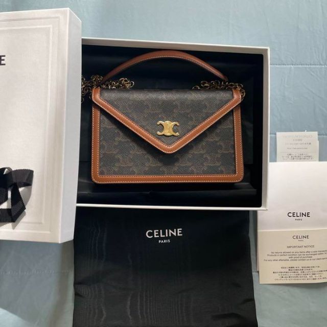 専門店では celine - トリオンフチェーンウォレット 超美品入手困難