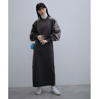 アダムエロぺファム(ADAM ET ROPE' FEMME)の新作 新品 即完売品 ADAM ET ROPE' ナイロンコンビニットワンピース(ロングワンピース/マキシワンピース)