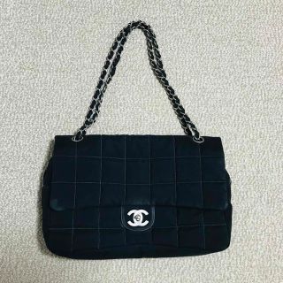 シャネル(CHANEL)の☆CHANELチョコバーショルダーバッグ☆(ショルダーバッグ)